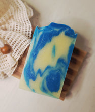 Load image into Gallery viewer, Fresh Laundry Soap